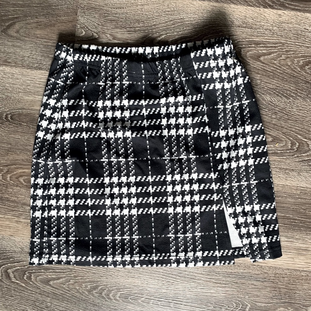 ❌SOLD❌SHEIN Skirt Small